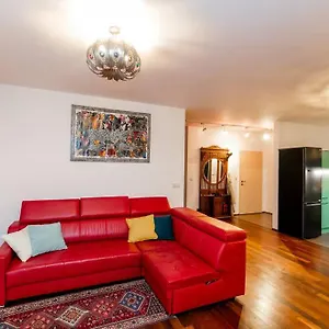  Apartment Stunning Apartment. Garage. Security. Mokotow Area
